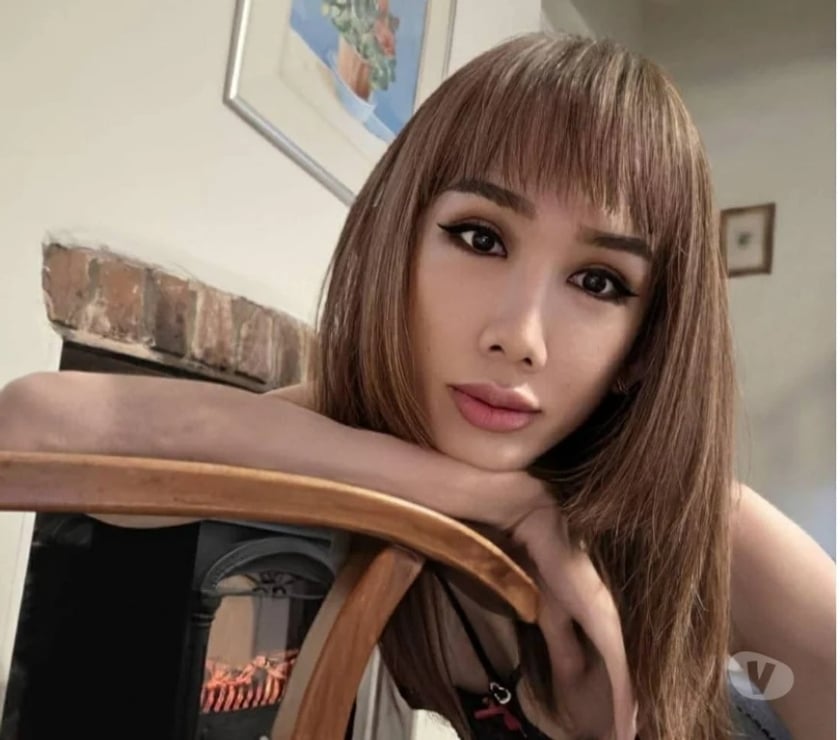 Ts Veda Ladyboy visiting Doncaster City Centre DN1