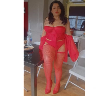 Escorts Chesterton Cambridge - Photos for Julie GFE party girl Brazilian 👧 💕