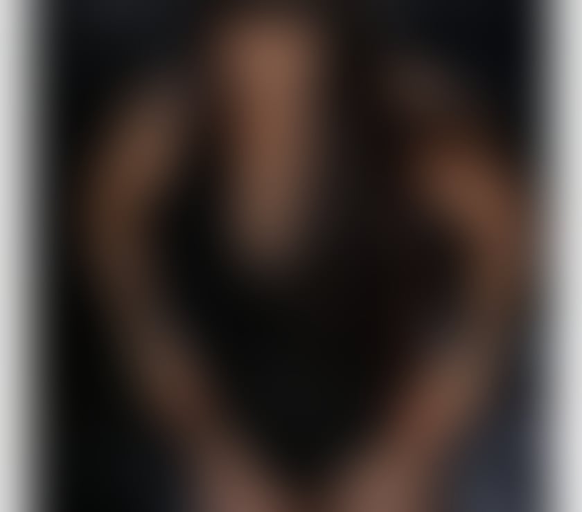 Escorts East London Canary Wharf - DLR Station - East London - Photos for SENSUAL DARK-HAIRED LATINA 🌹