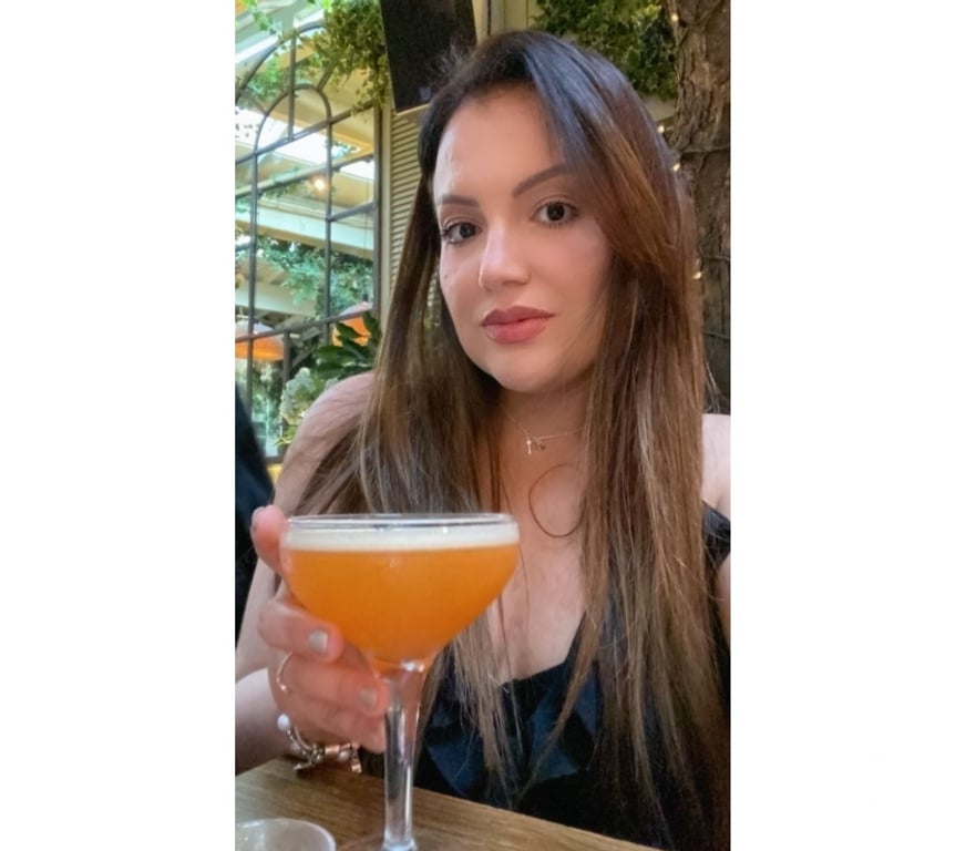 Escorts East London Canary Wharf - DLR Station - East London - Photos for SENSUAL DARK-HAIRED LATINA 🌹