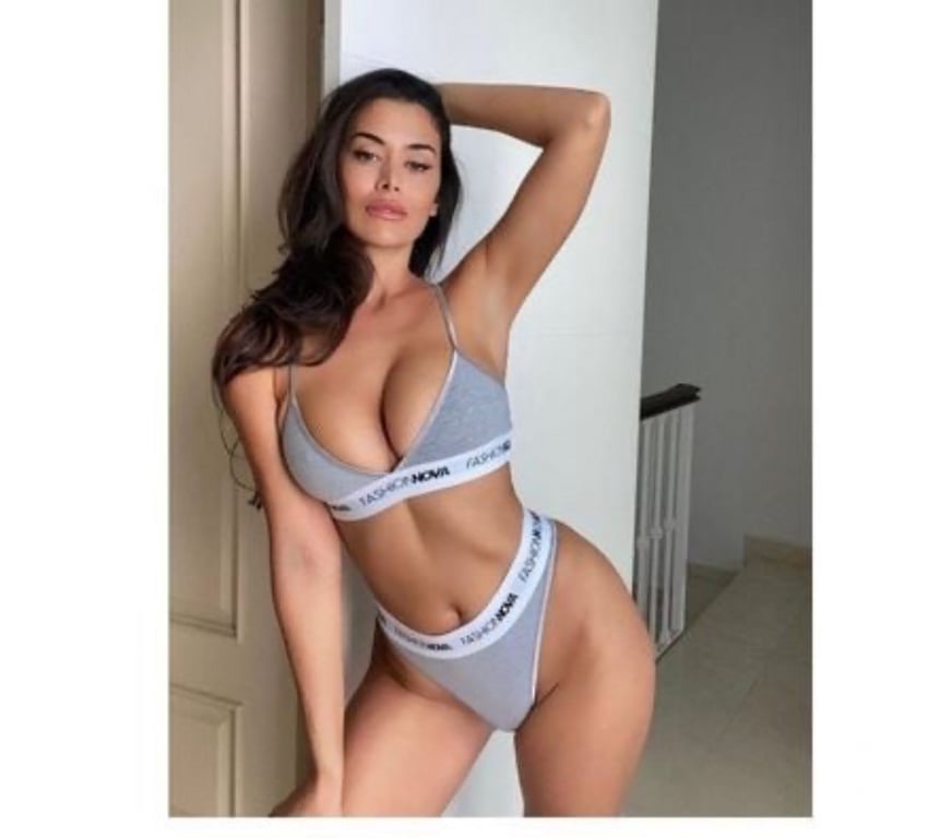 Escorts Hampshire Basingstoke and Deane - Photos for HOT ITALIAN 🩷BEST SERVICES 🩷PARTY GIRL 🩷NO RUSH