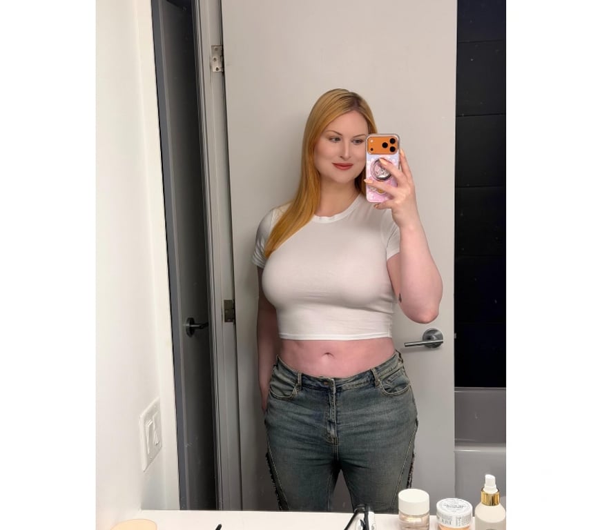 Trans Escorts Cheshire East Alderley Edge - Cheshire East - Photos for femininity. Warm, elegant, high class and WHATSAPP DM ONLY