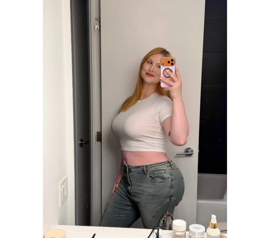 Trans Escorts Cheshire East Alderley Edge - Cheshire East - Photos for femininity. Warm, elegant, high class and WHATSAPP DM ONLY