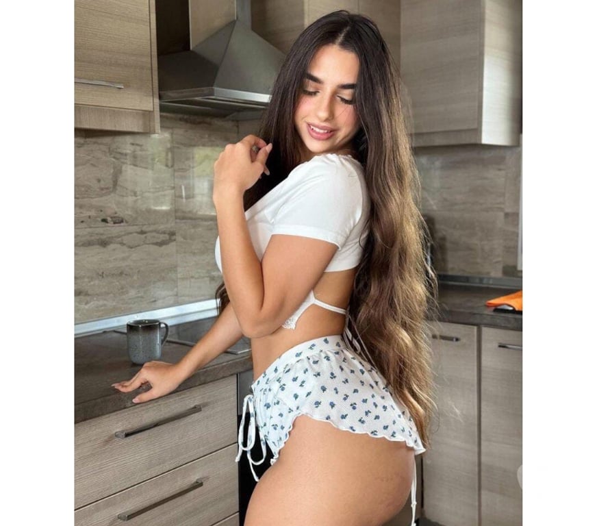 Escorts Kent Ashford - Photos for 🥳 LOLINHA, first time here 🌺🦂 only 4 days