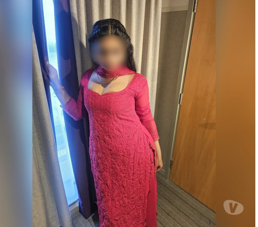 Escorts West Midlands Coventry - Photos for Vennila Reddy Telugu Tamil Indian Girl New In Coventry