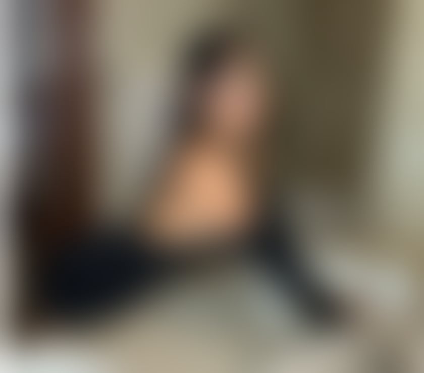 Escorts Cardiff Cardiff City Centre - Cardiff - Photos for Stay ✋... I promise to mess with you.❤️