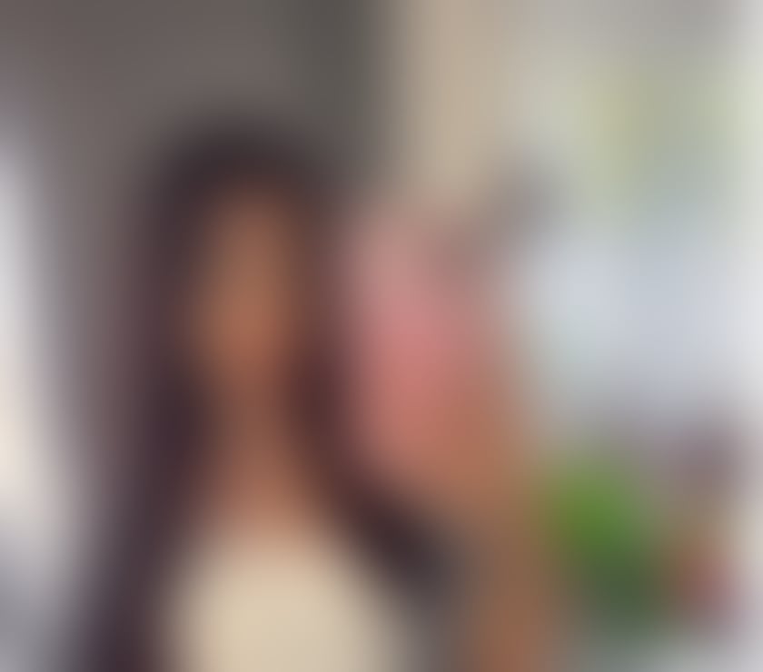  Escorts Hounslow East Station Hounslow - Photos for ALEENA 😍 19 🇬🇧 🇲🇦 - petite and pretty