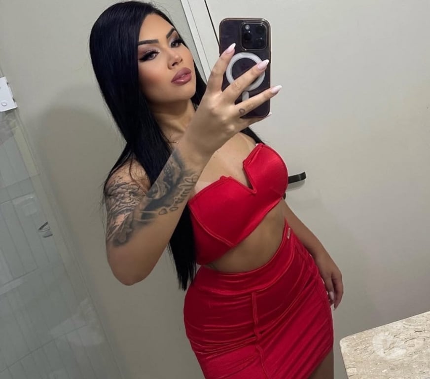 Escorts North London Seven Sisters - North London - Photos for Beautiful and curvy😘full service ❤️