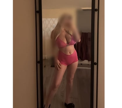 Escorts Luton Town Centre Luton - Photos for Marissa x comfirmation video