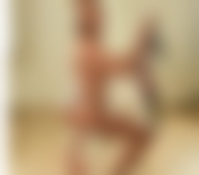 Escorts East London Redbridge - Photos for 🤩AMAZING BLONDE MILF IN TOWN 💥💕