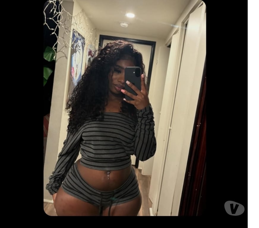 Escorts West London Hillingdon - Photos for New bml ebony big bum cim a level kis