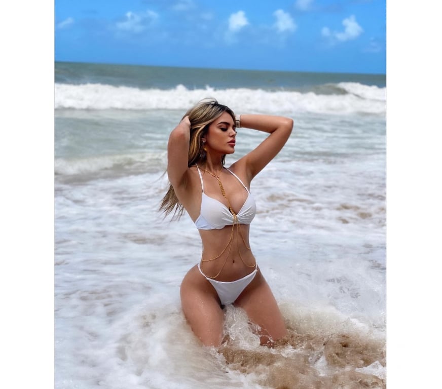 Escorts Oxfordshire Cherwell - Photos for BRUNA 🥰PARTY GIRL🥰🥳LET'S FUNN 24H