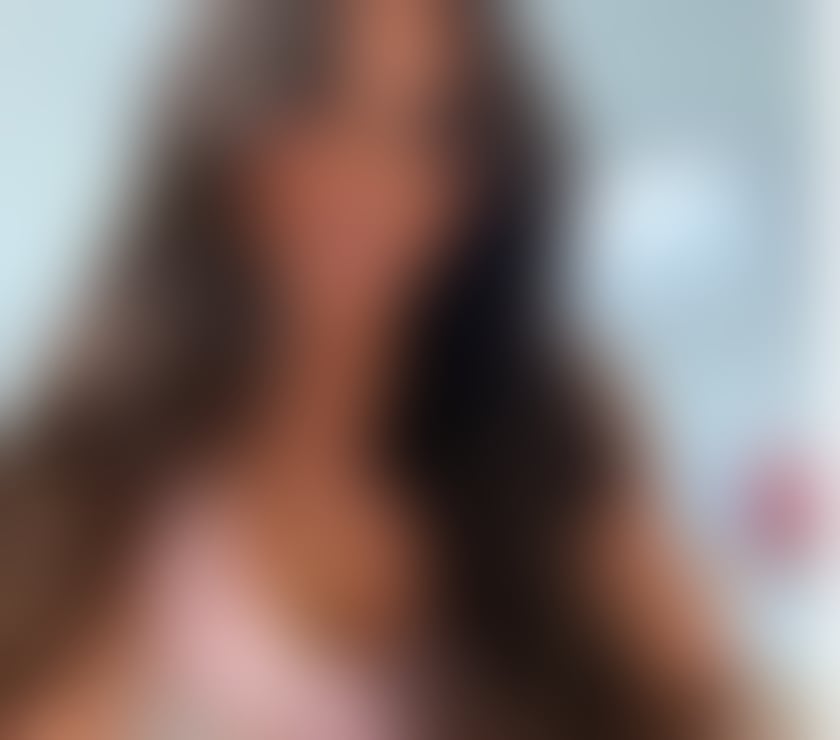 HELLO x NEW AND HOT ELLA x IPSWICH**BRITISH party