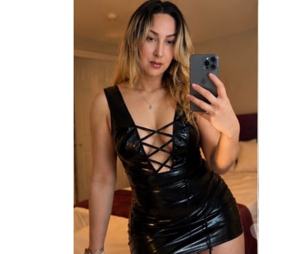 Escort Wimbledon South West London - Photos for Larissa girlfriend style Real Pics 🔥 party 🥳