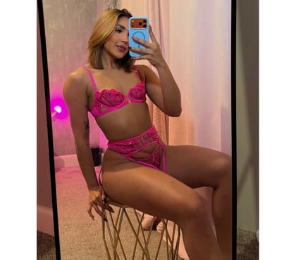 Escorts Oxford City Centre Oxford - Photos for 💋PRETY COLOMBIAN GIRL💋 THE BEST PARTYY 🥳🎊