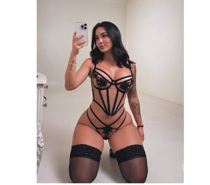 Escorts Liverpool City Centre Liverpool - Photos for KIM🍭HOT PARTY-GIRL🥳incal&outcal💦 TOYS