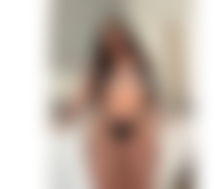 Escort Canary Wharf East London - Photos for Julia Horny 🇧🇷