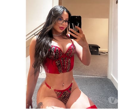 Escort Canary Wharf East London - Photos for Julia Horny 🇧🇷