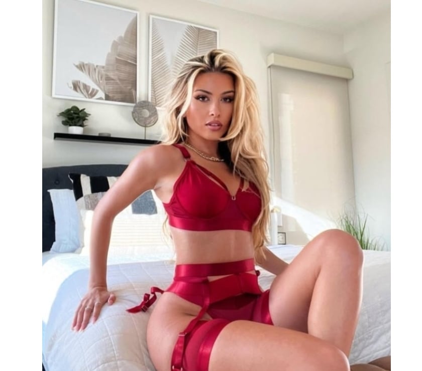 Escorts Bristol Kingsdown - Bristol - Photos for ❤️Julie's first time in Bristol🔥Hot party girl.🥂