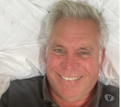 Escorts Mayfair Central London - Photos for STRAIGHT Mature English Gentleman