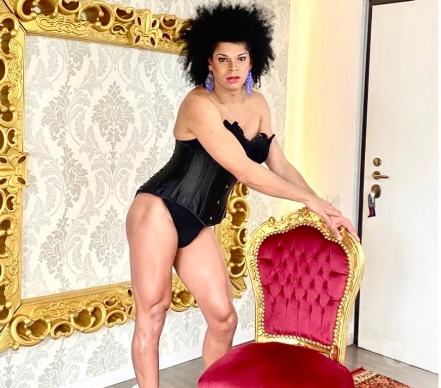 Trans Escorts North West London Harrow - Photos for adriana CD brazilian...beautiful