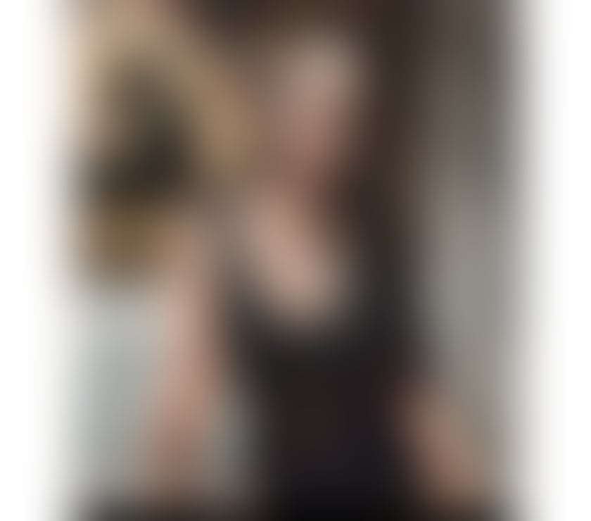 Stuning Beautiful Asian Thai Massage