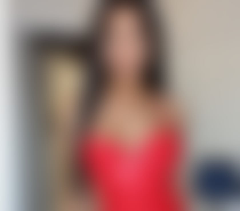 Wanmai kiss kiss Thai ladyboy