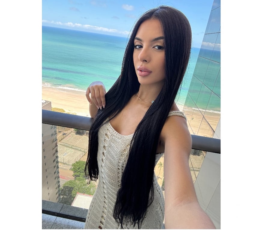 Escorts Aberdeen Aberdeen City Centre - Aberdeen - Photos for 🍭🔥 VERY HOT BRUNETTE 🔥🍭