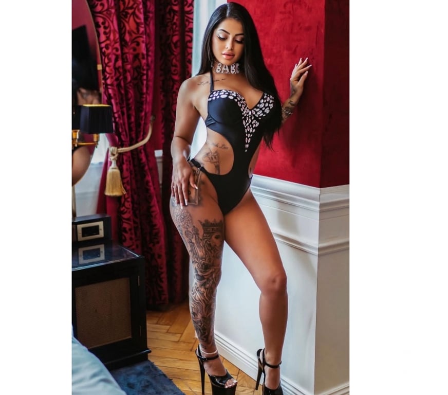 Escorts North West London Dollis Hill - North West London - Photos for HAVE A GOOD TIME WITH BIA 💋 🇧🇷🔥💃🏻