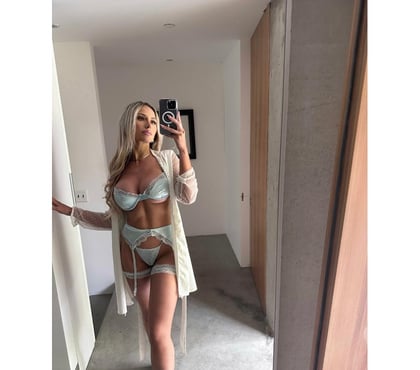 Escort Turnford Broxbourne - Photos for HERE FOR YOU CARMINA