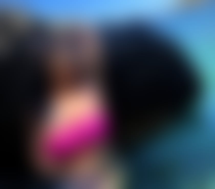 Photos for NEW PARTY GIRLS IN ARE🥂🥂REAL PICS