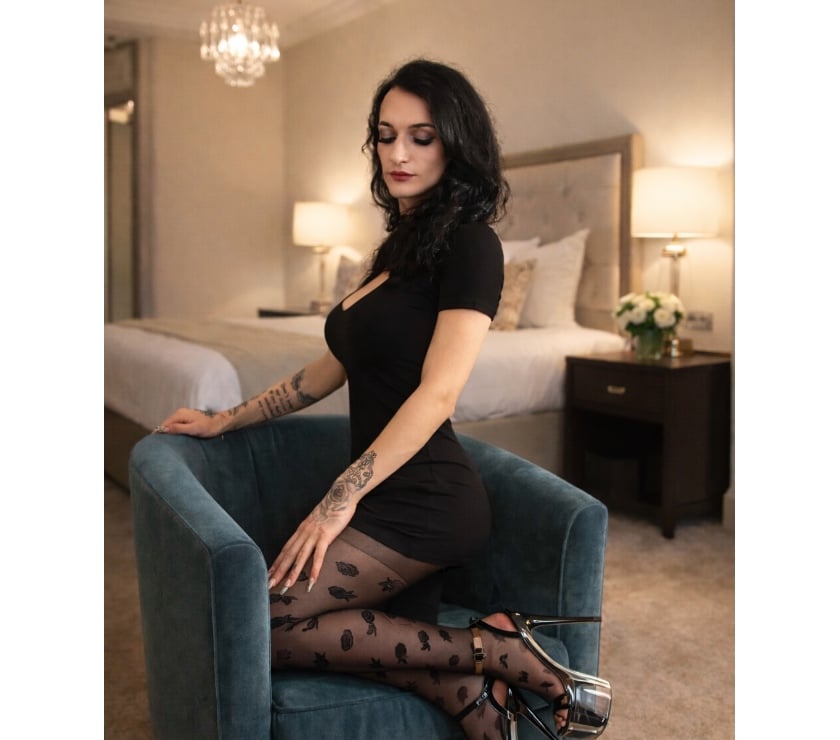 Trans Escorts Bedfordshire Luton - Photos for ROBERTA 23 ❤️ INCALL 😘OUTCALL😜 TOP service