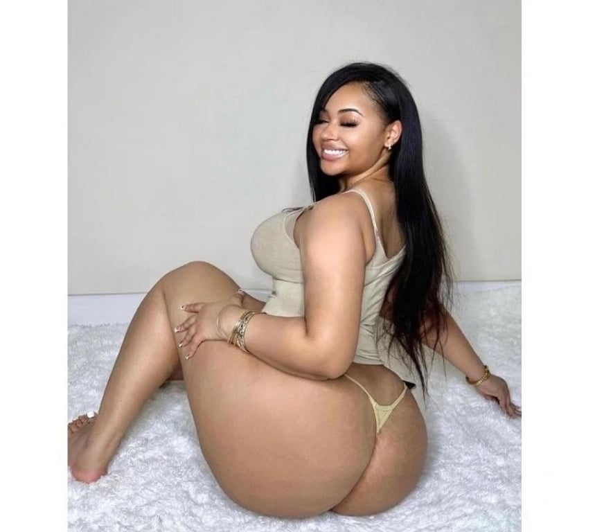 Escorts South East London Sydenham - South East London - Photos for Hot LATINA 🍑 Party Girl 🎉 OWO🔥A-LEVELS😋