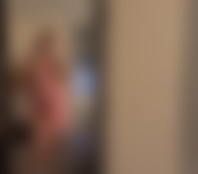 Escorts Hertfordshire St. Albans - Photos for Maya . Just outcall comfirmation video