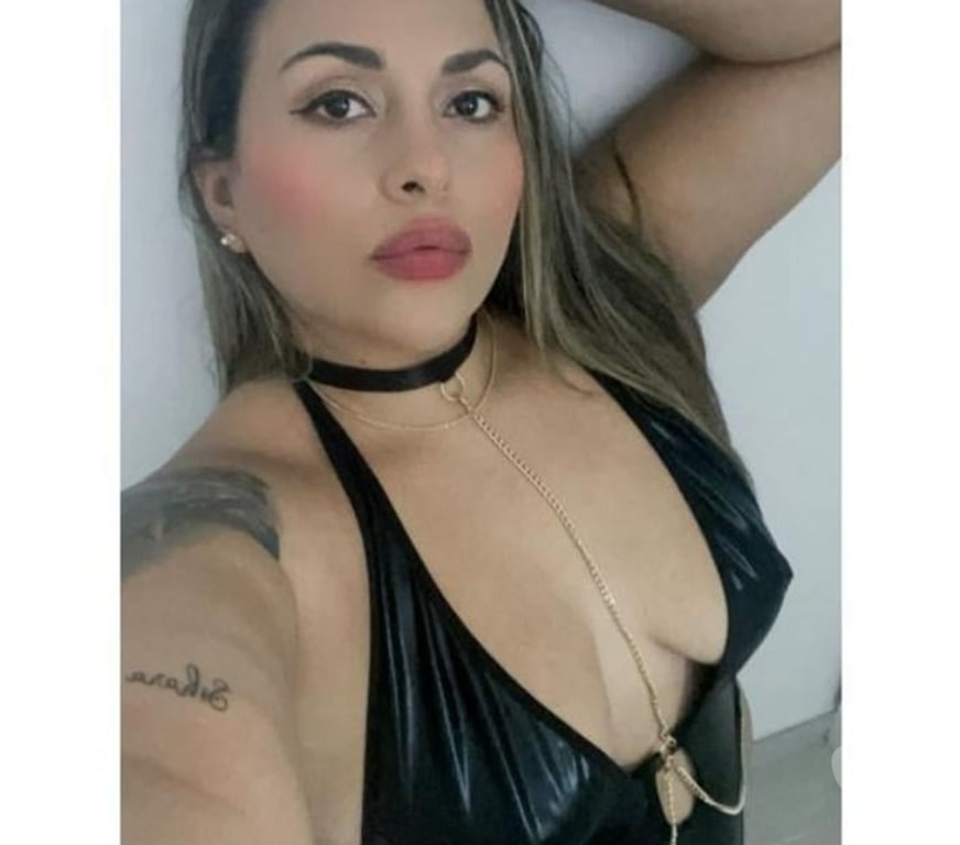 Escorts West London Ealing - West London - Photos for Curvy Pamela. 100% Real. Great service