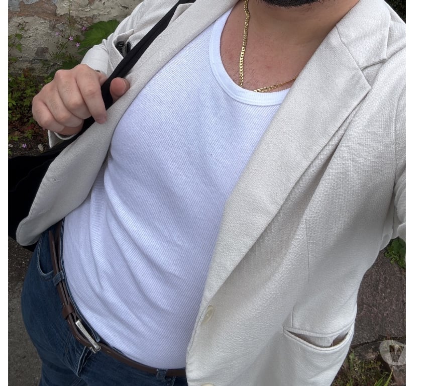 Escorts Devon Plymouth - Photos for Male Qualified Massage Therapist | Calm, Strong & Skilled