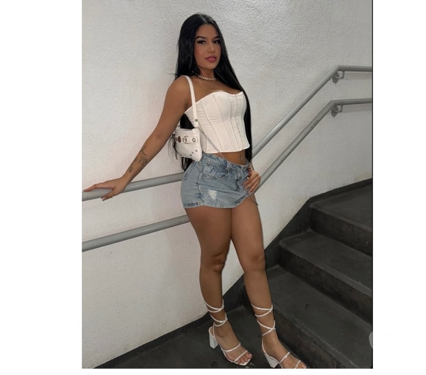 Escorts South Yorkshire Sheffield - Photos for Naugthy Brunette 🔥🇧🇷Paola Brazilian