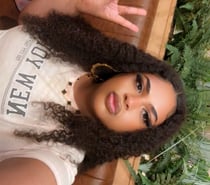 Sexy Caribbean Analisa