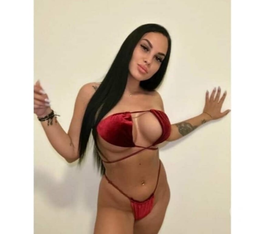 Escorts West Yorkshire Kirklees - Photos for ISABELL ❤️ NICE BRUNETTE 🍭 BEST OWO 🥵