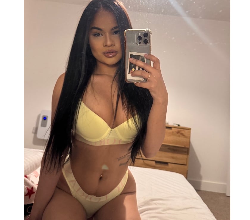 Escorts Hull City Centre Hull - Photos for Natasha Party🥳Latina full service🍑