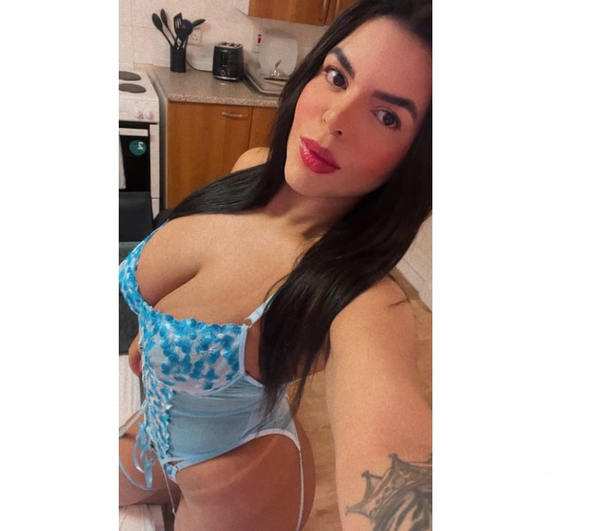 Escorts East London Waltham Forest - Photos for BRUNETTE BRAZILIAN,SLOW KISSES 🤍