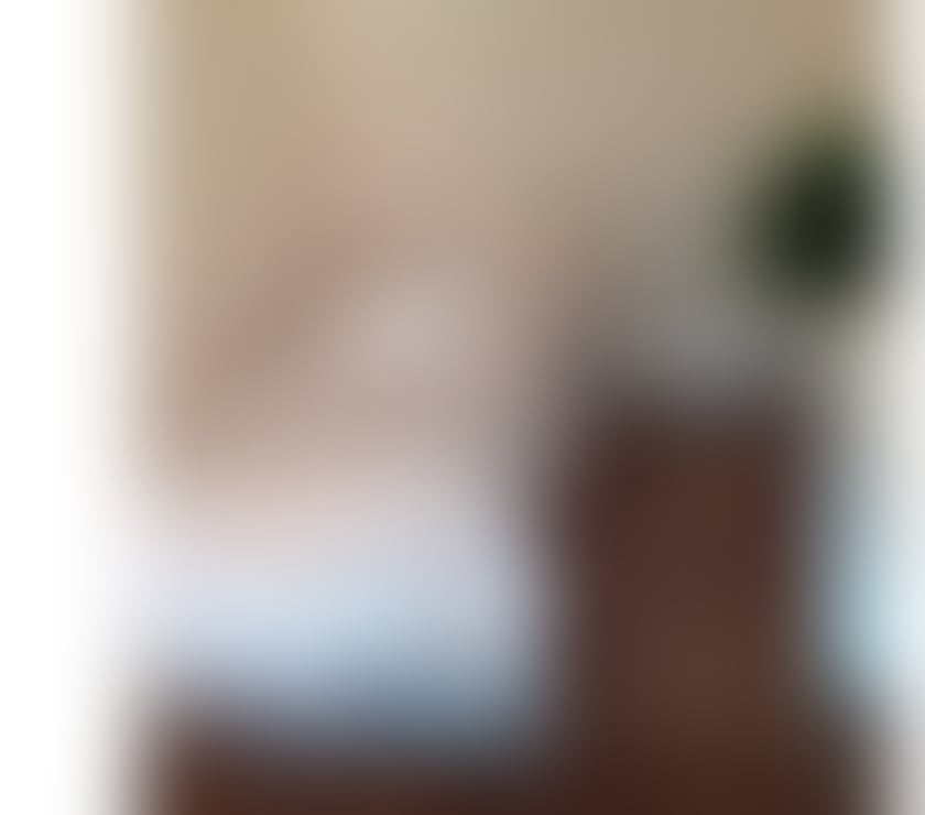 Full body massage West London Ealing Broadway - West London - Photos for PROFFESIONAL Therapy – Female Therapist Private studio