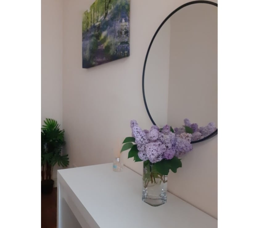 Full body massage West London Ealing Broadway - West London - Photos for PROFFESIONAL Therapy – Female Therapist Private studio
