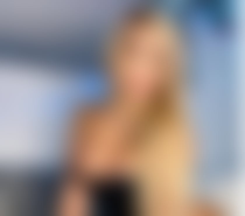 MEGAN SUPER NAUGHTY 😇😇