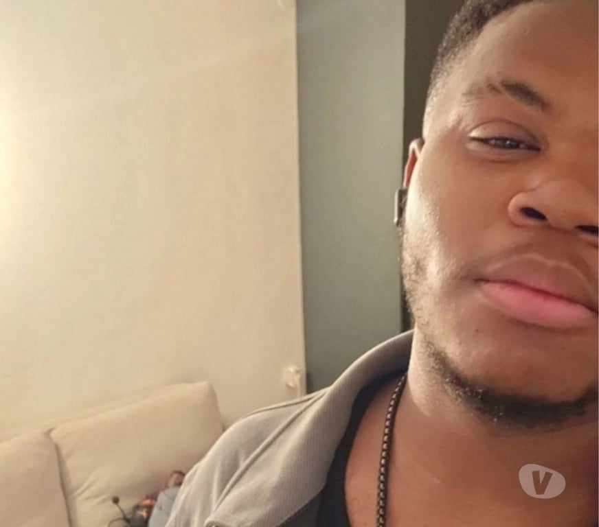 Escorts East London Walthamstow Central Station - East London - Photos for Marzyy Black4u real photos