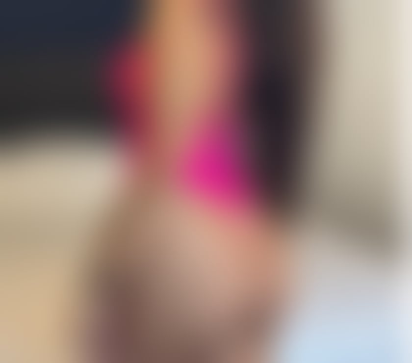 Escorts Oxfordshire Oxford - Photos for 🔥Hot brunette, first time in town.🔥🍑🍑