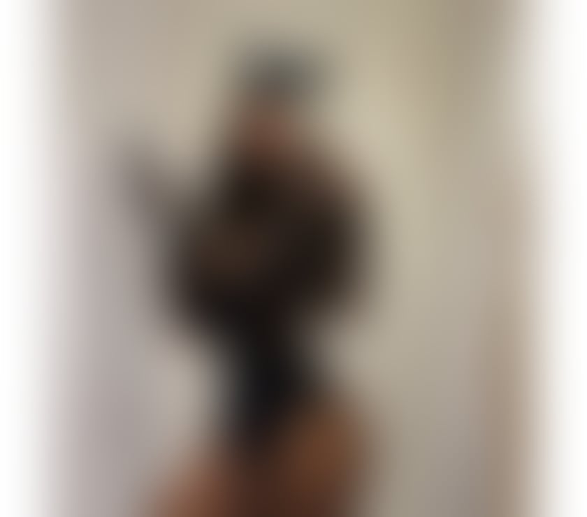 Escorts Wiltshire Swindon - Photos for Private and Respectful Companion