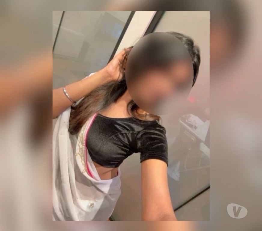 Escorts West Midlands Coventry - Photos for Asian New Tamil Indian Girl Meera in Coventry 🇮🇳