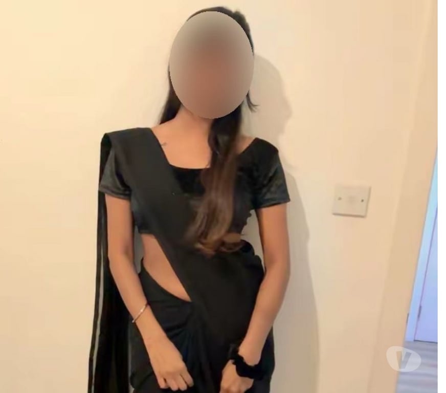 Escorts West Midlands Coventry - Photos for Asian New Tamil Indian Girl Meera in Coventry 🇮🇳