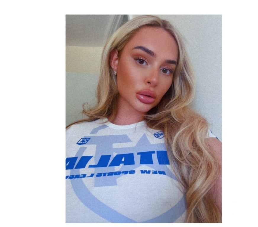 Escorts West London Hillingdon - Photos for English pawg 50 inch ass